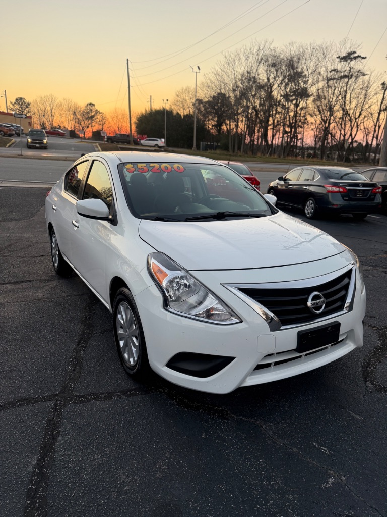 2019 Nissan Versa Sedan SV